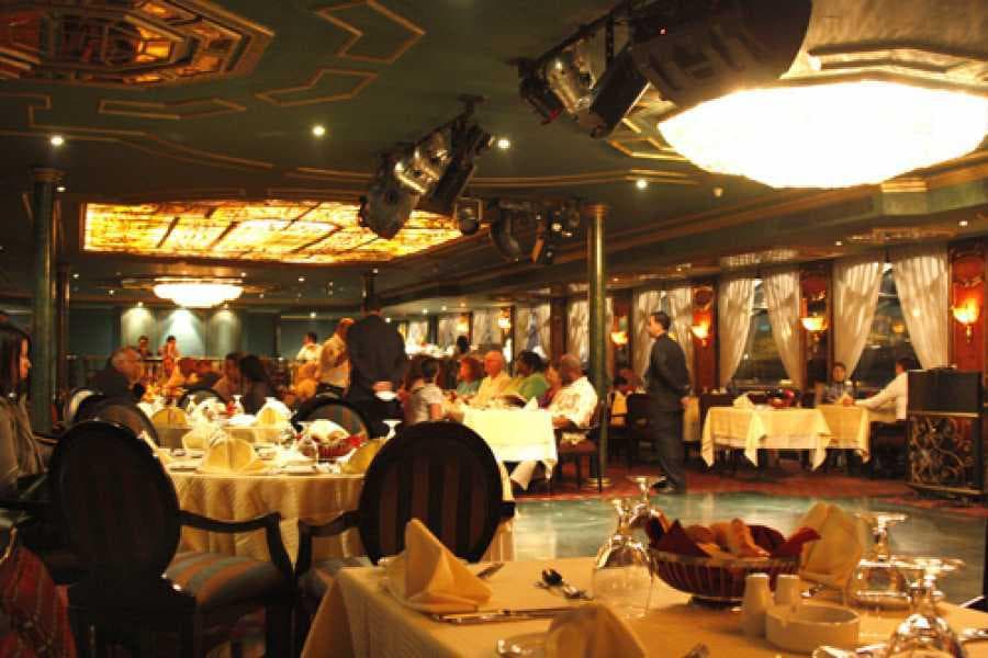 Nile Dinner Cruise in Cairo 2
